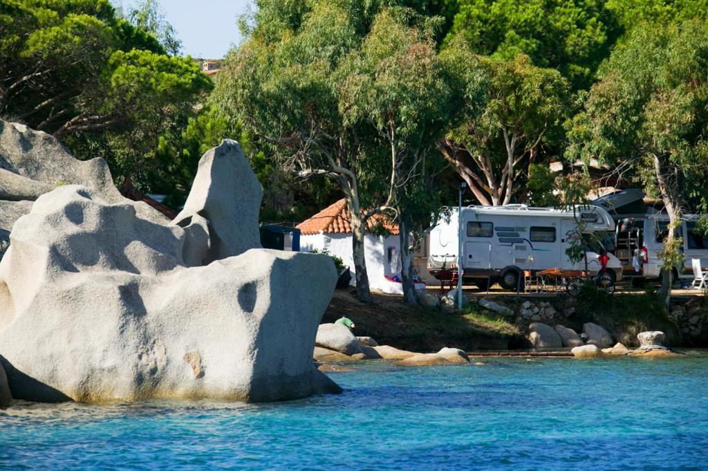 Camping Baia Saraceno 호텔 팔라우 외부 사진
